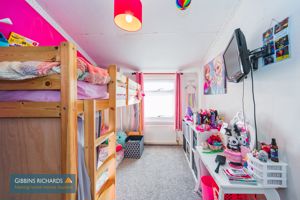 Bedroom- click for photo gallery